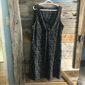 Encore Plus Size 20 Black Sleeveless Sheath Dress